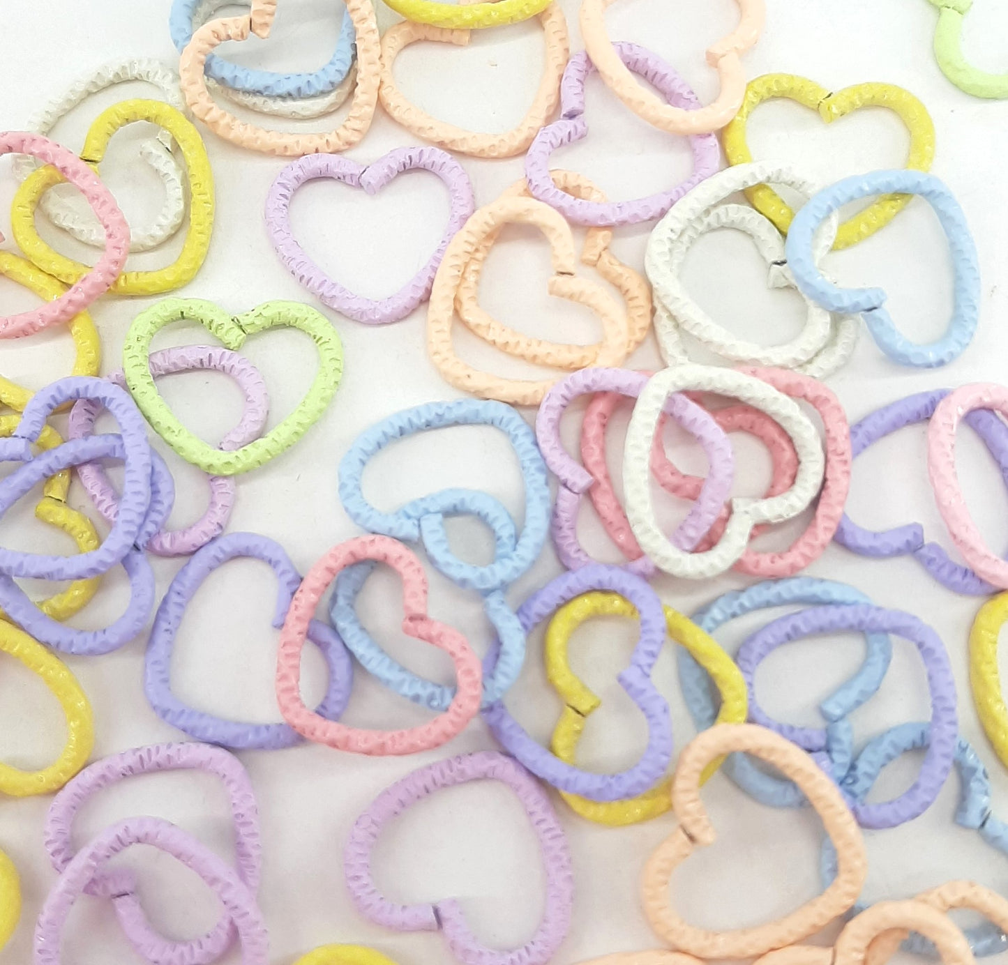PASTEL HEART JUMP RINGS