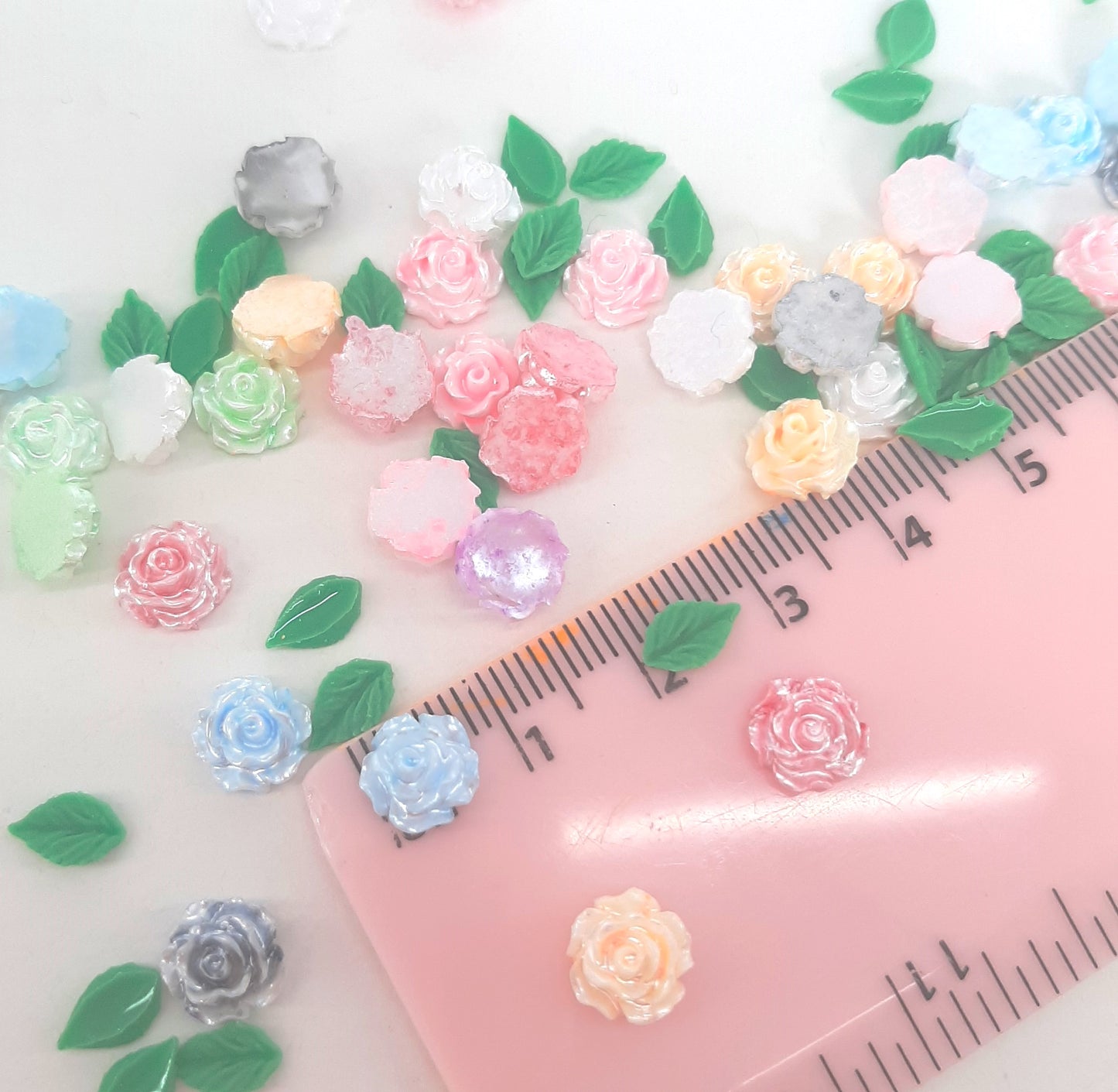 FLOWER & LEAF FLATBACKS