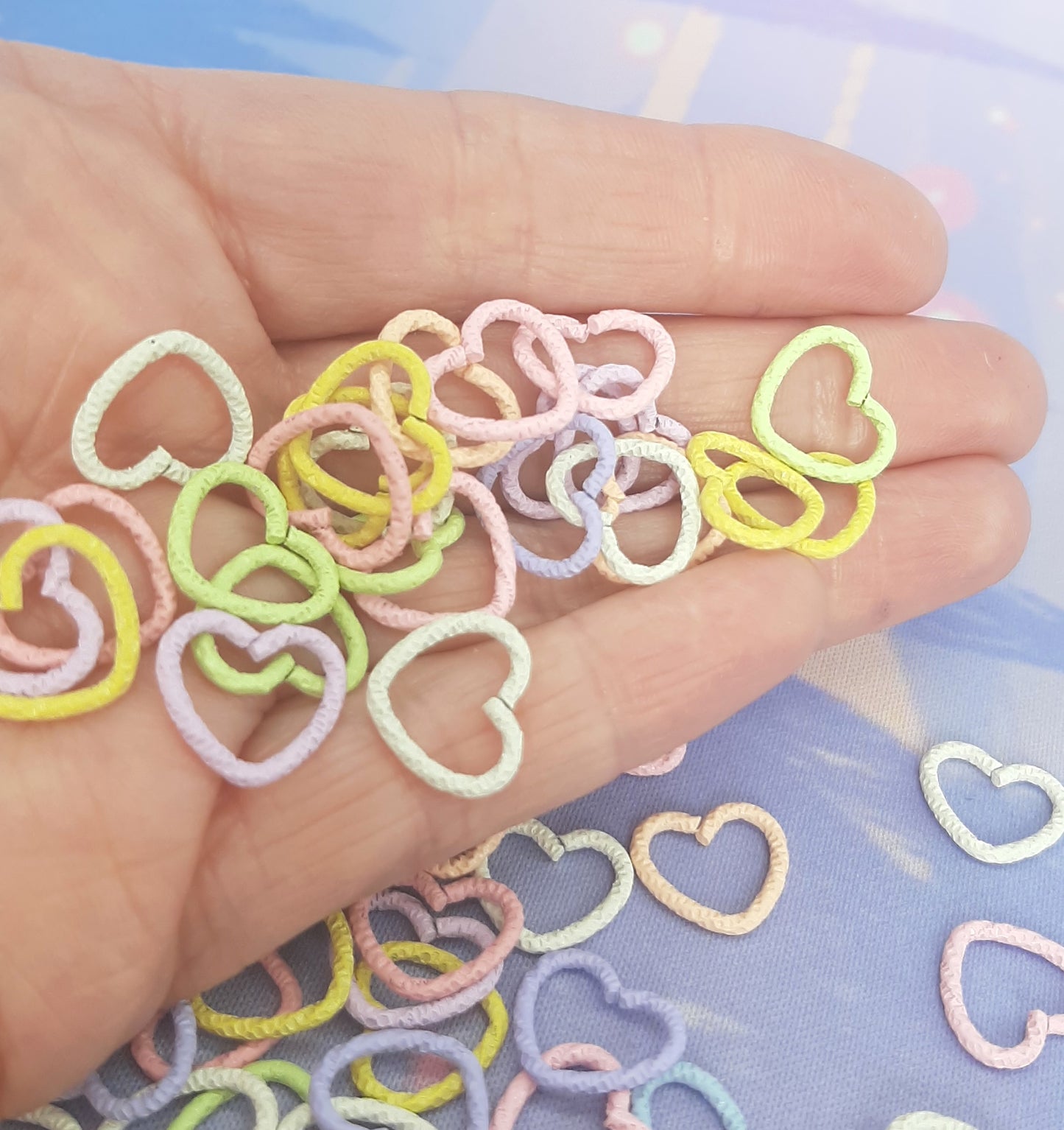 PASTEL HEART JUMP RINGS