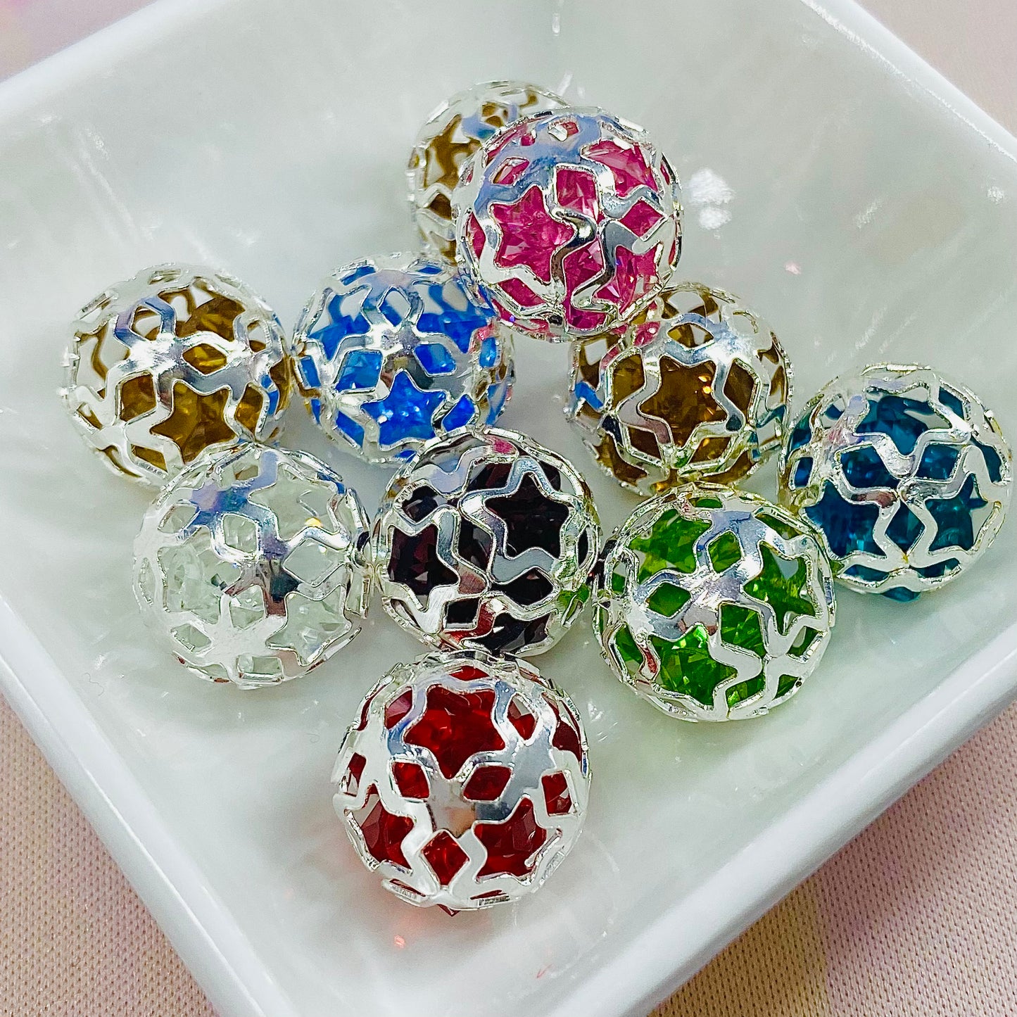Pack of 10 Crystal Shaker Beads