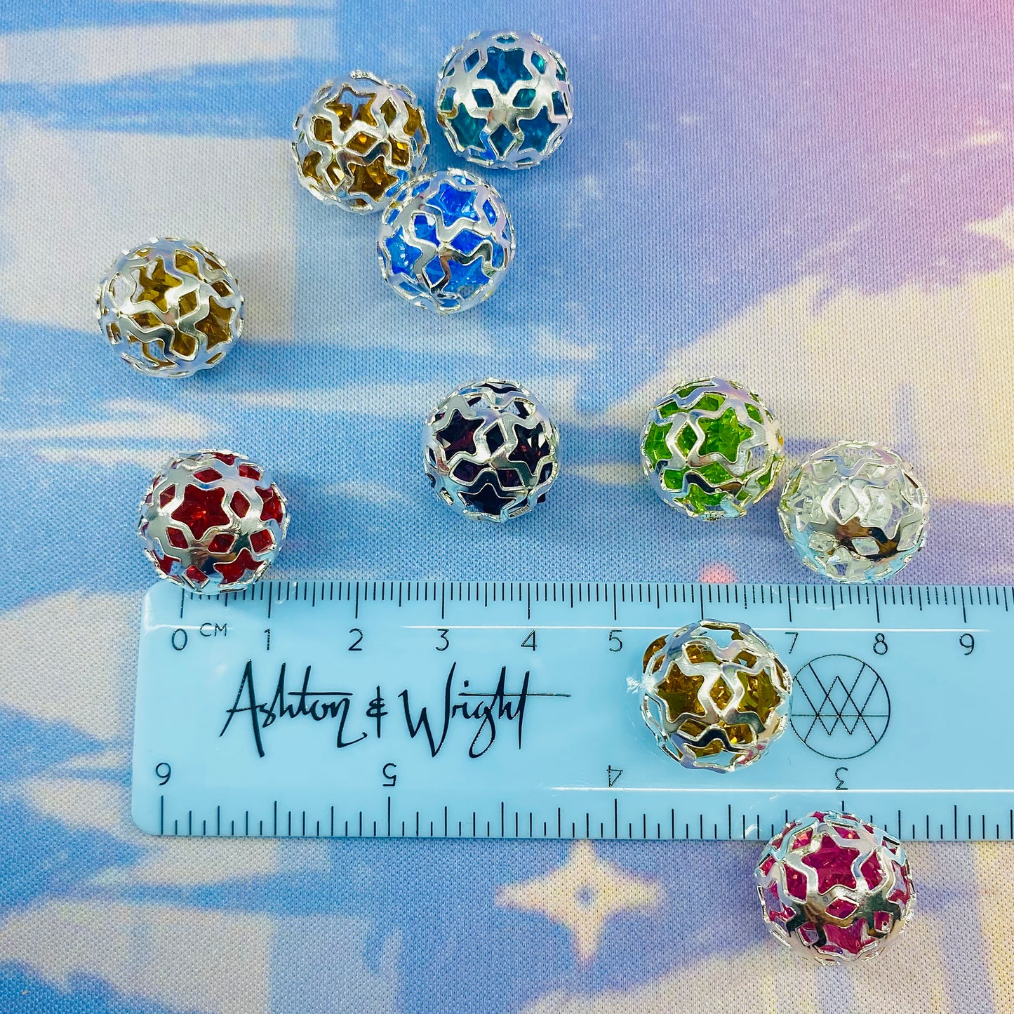 Pack of 10 Crystal Shaker Beads
