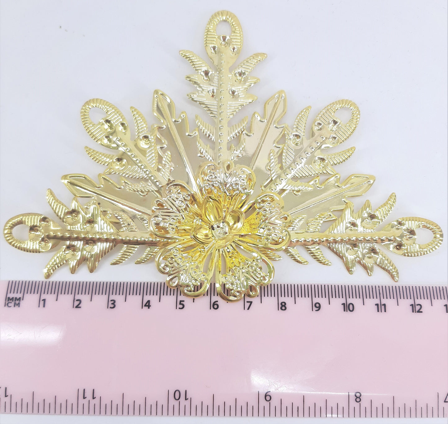 LARGE GOLD FILIGREE COMPONENT