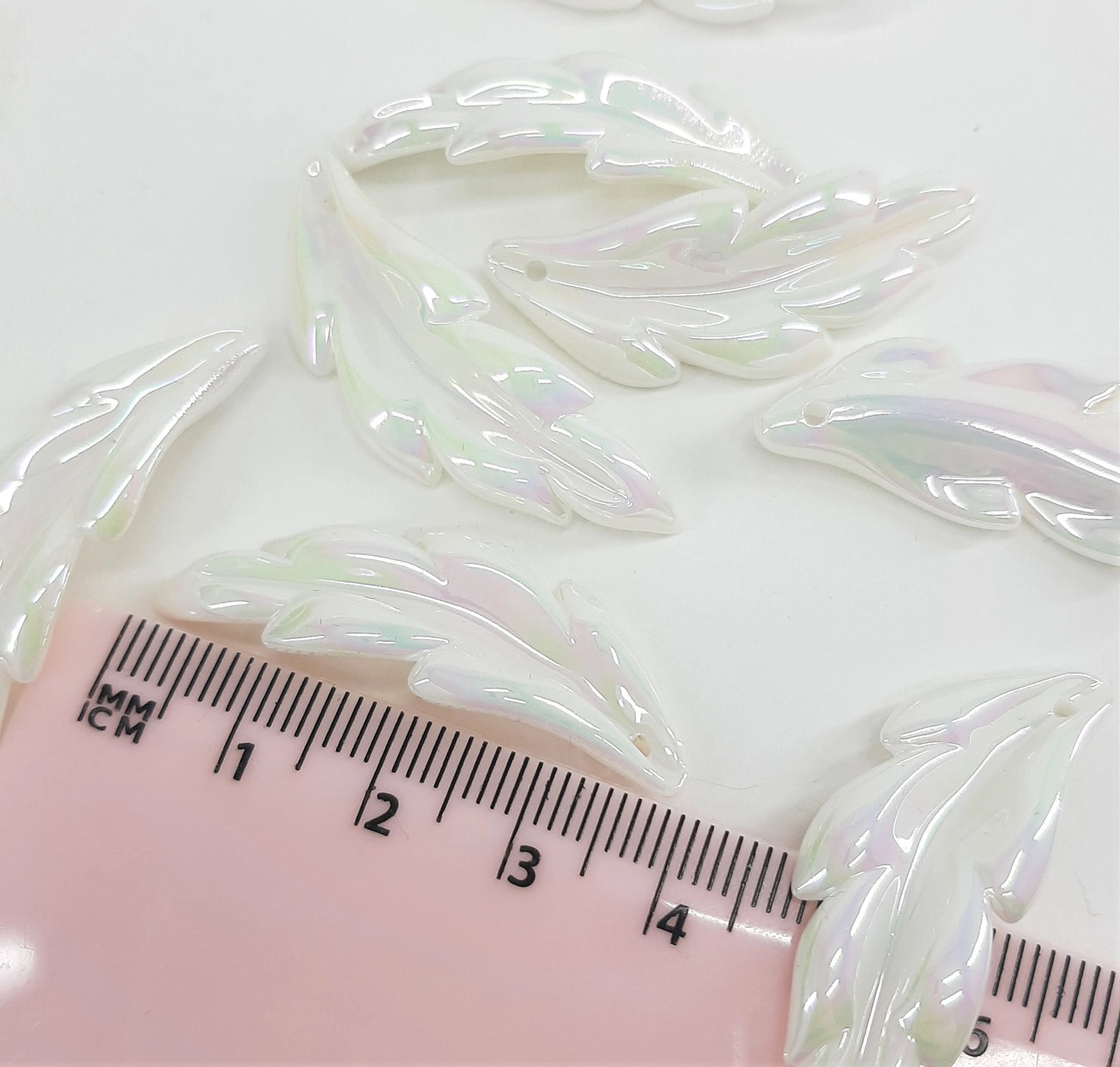 WHITE AB ACRYLIC LARGE LEAF BEADS