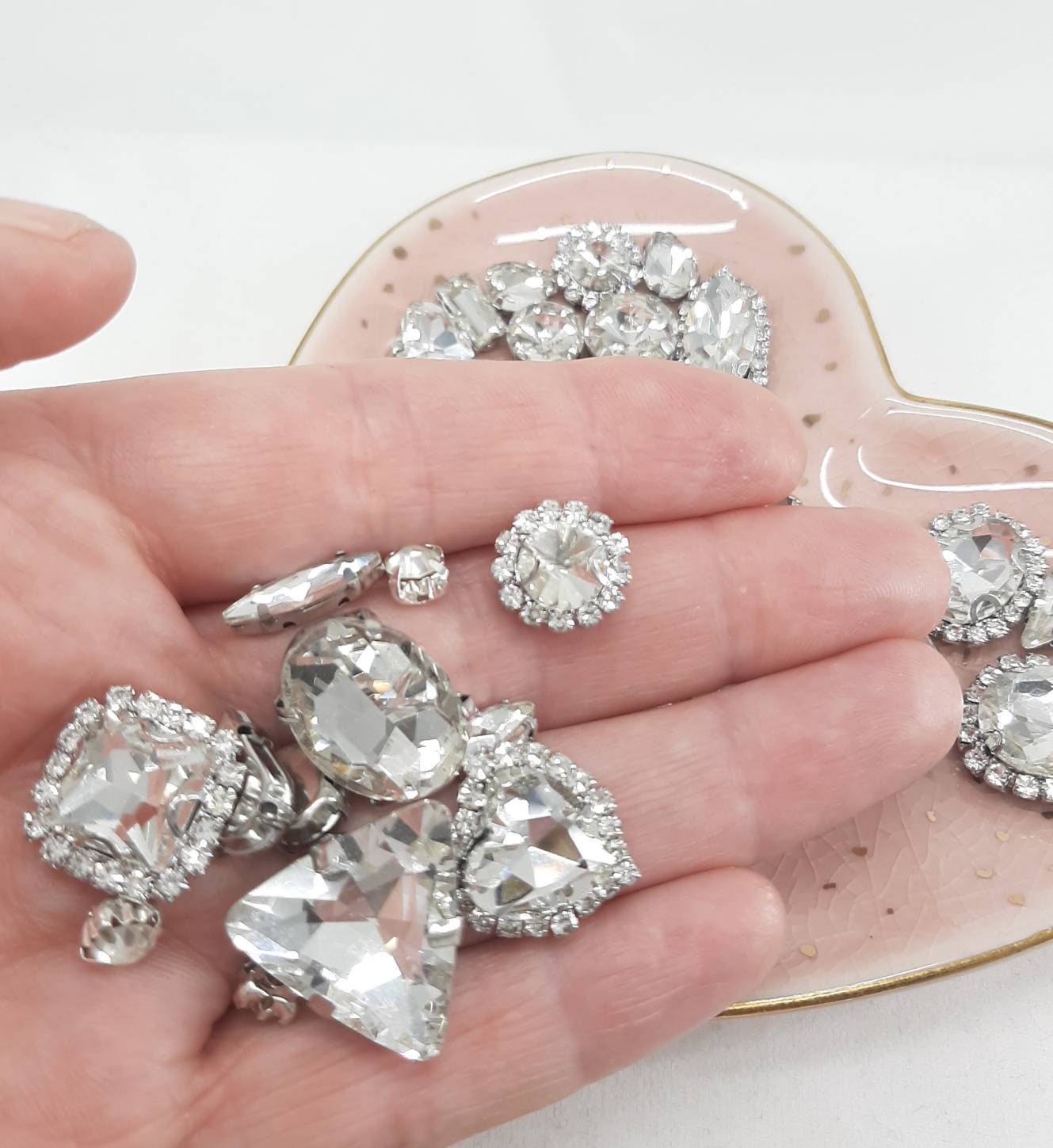 MIXED PACK OF ORNATE RHINESTONES