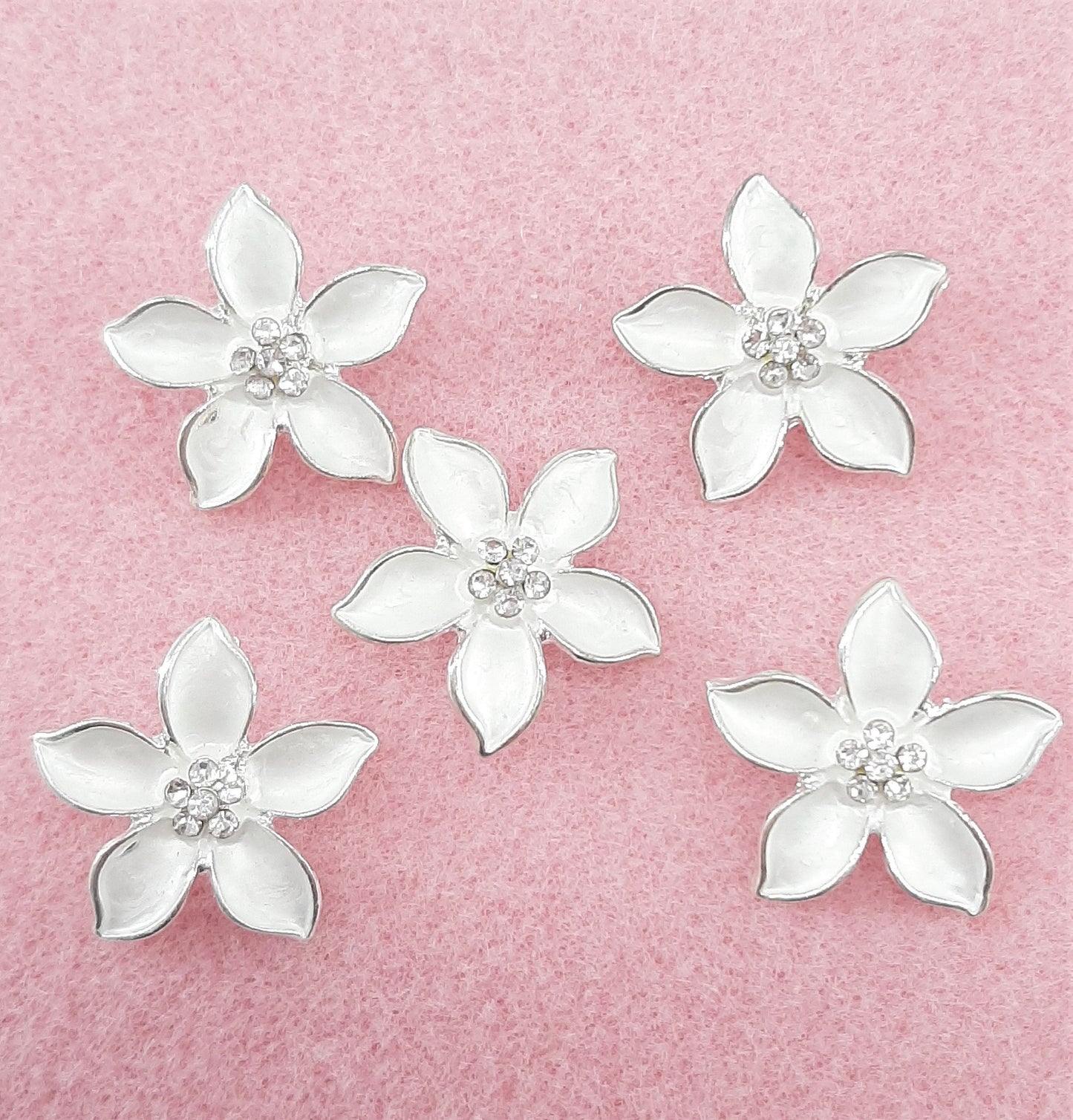 ENAMEL FLOWER BUTTONS