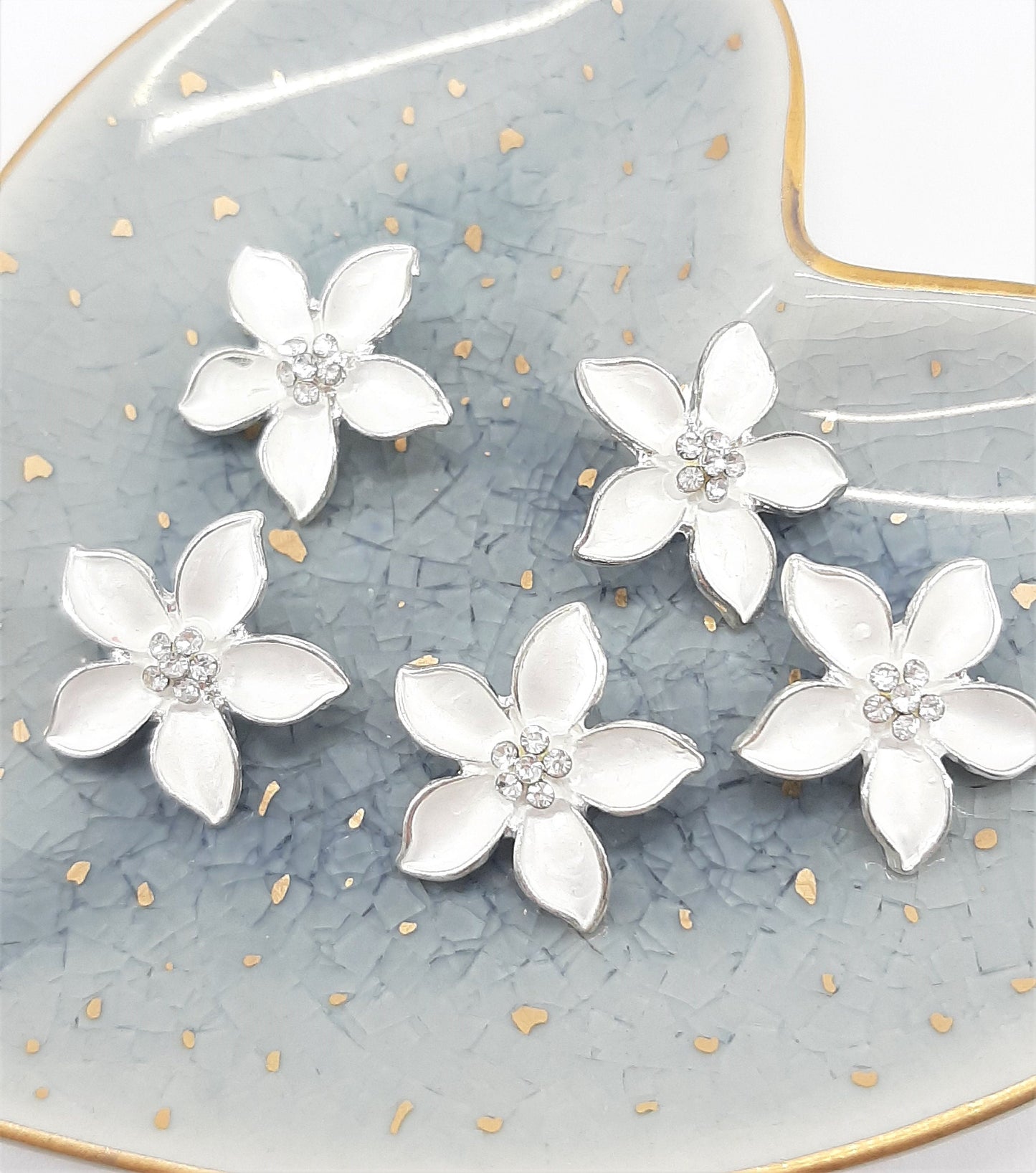 ENAMEL FLOWER BUTTONS