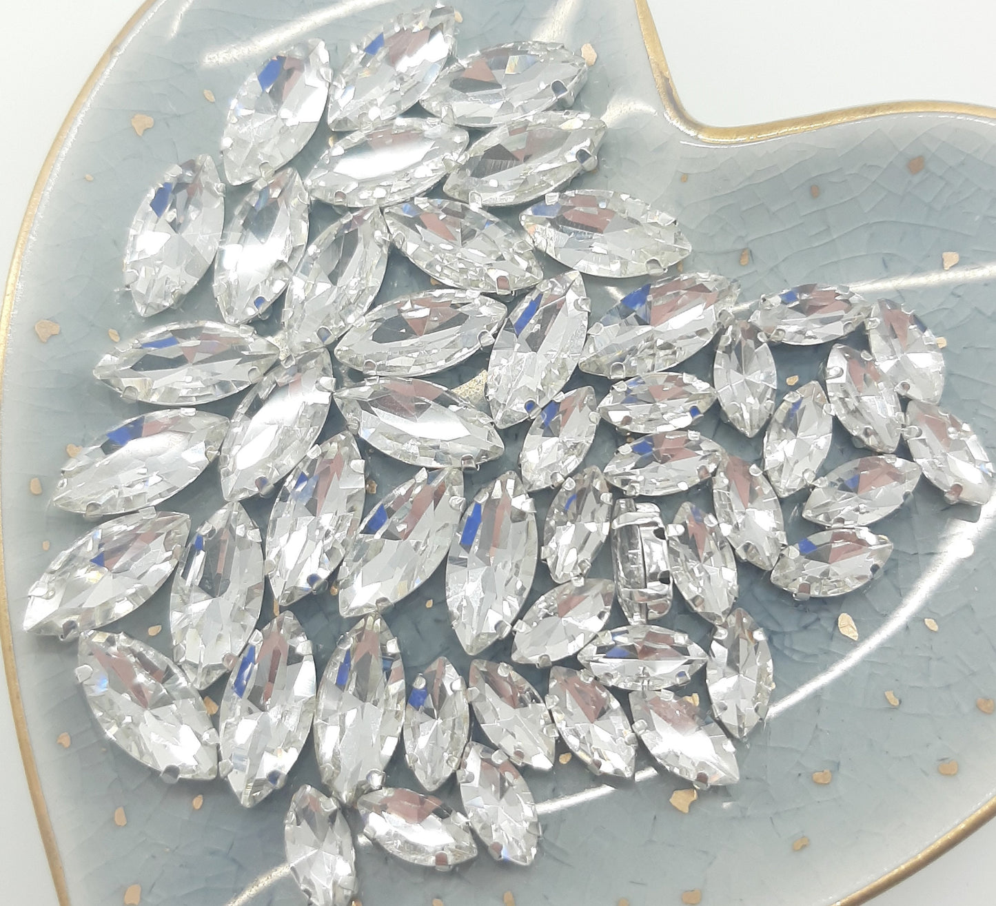 NAVETTE RHINESTONES IN SETTINGS