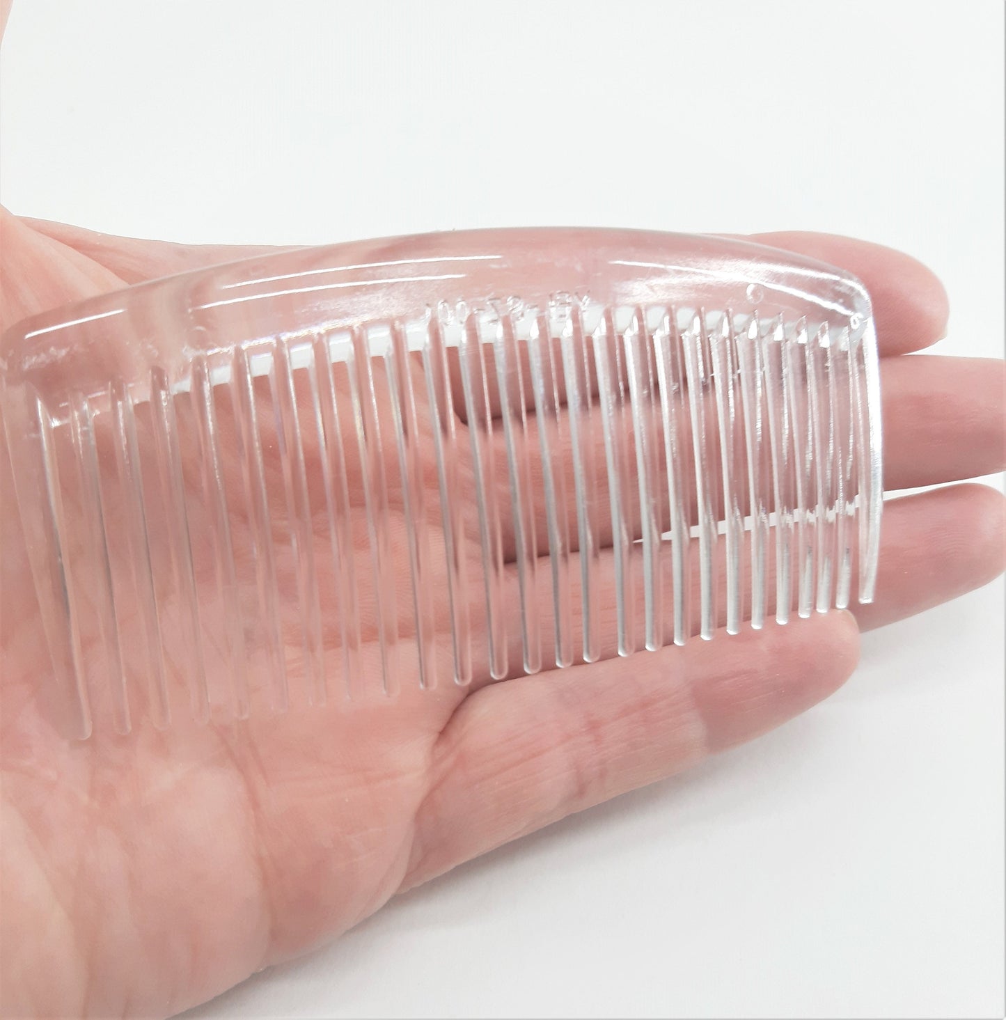 LARGE PLASTIC COMB
