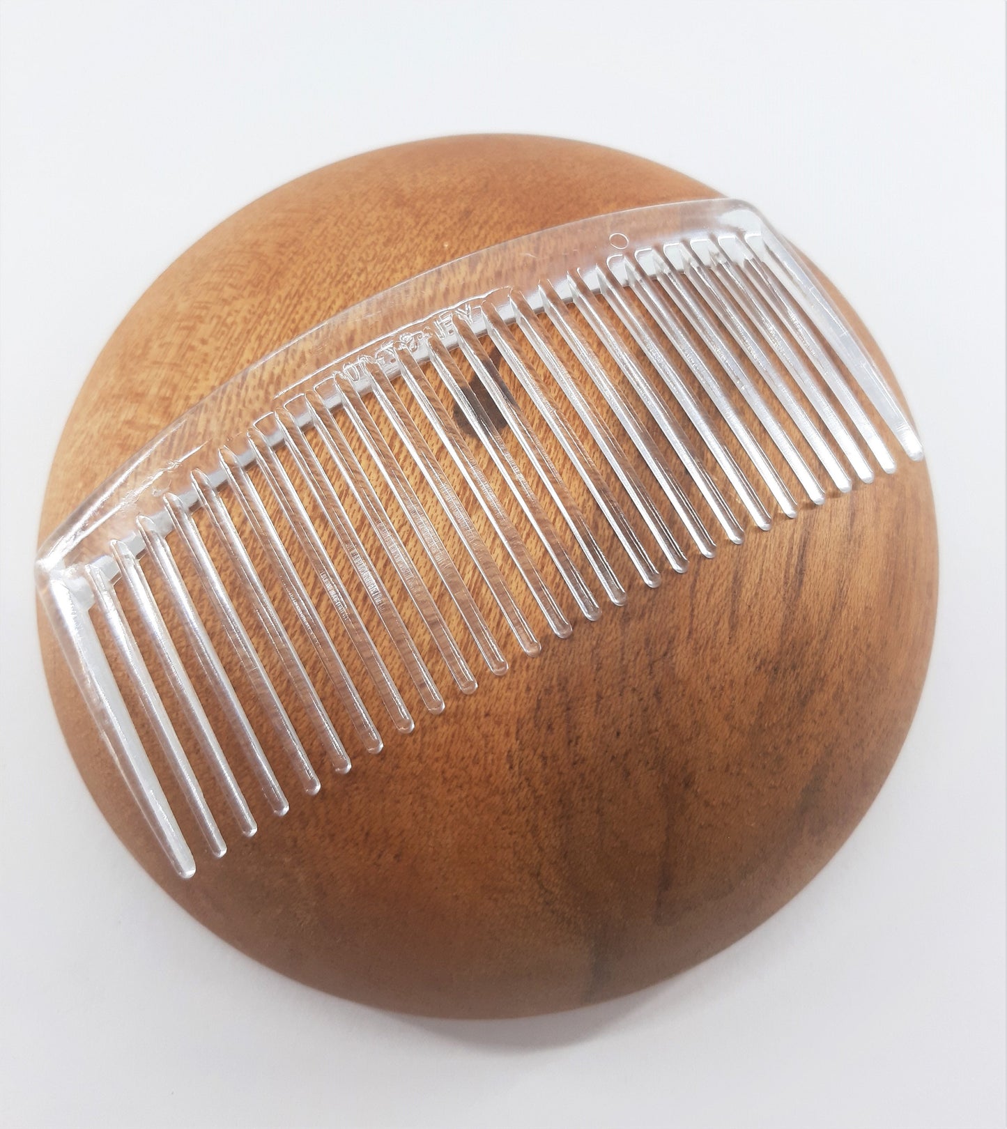 LARGE PLASTIC COMB