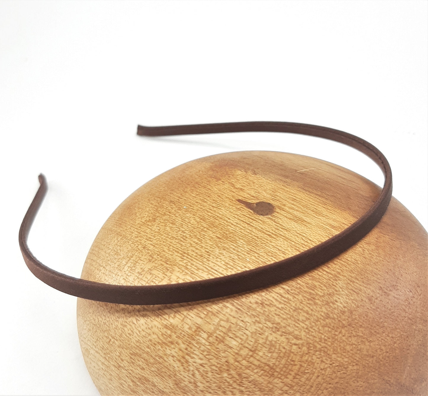 RIBBON COVERED HEADBAND - BROWN