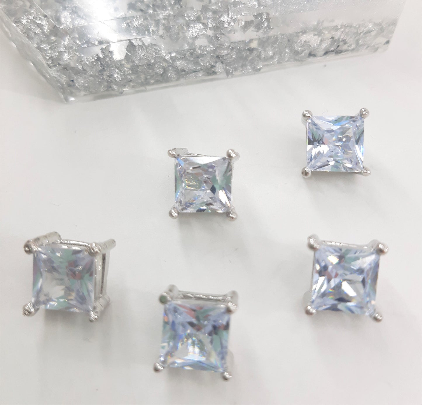 SQUARE CRYSTAL SHANK BUTTONS