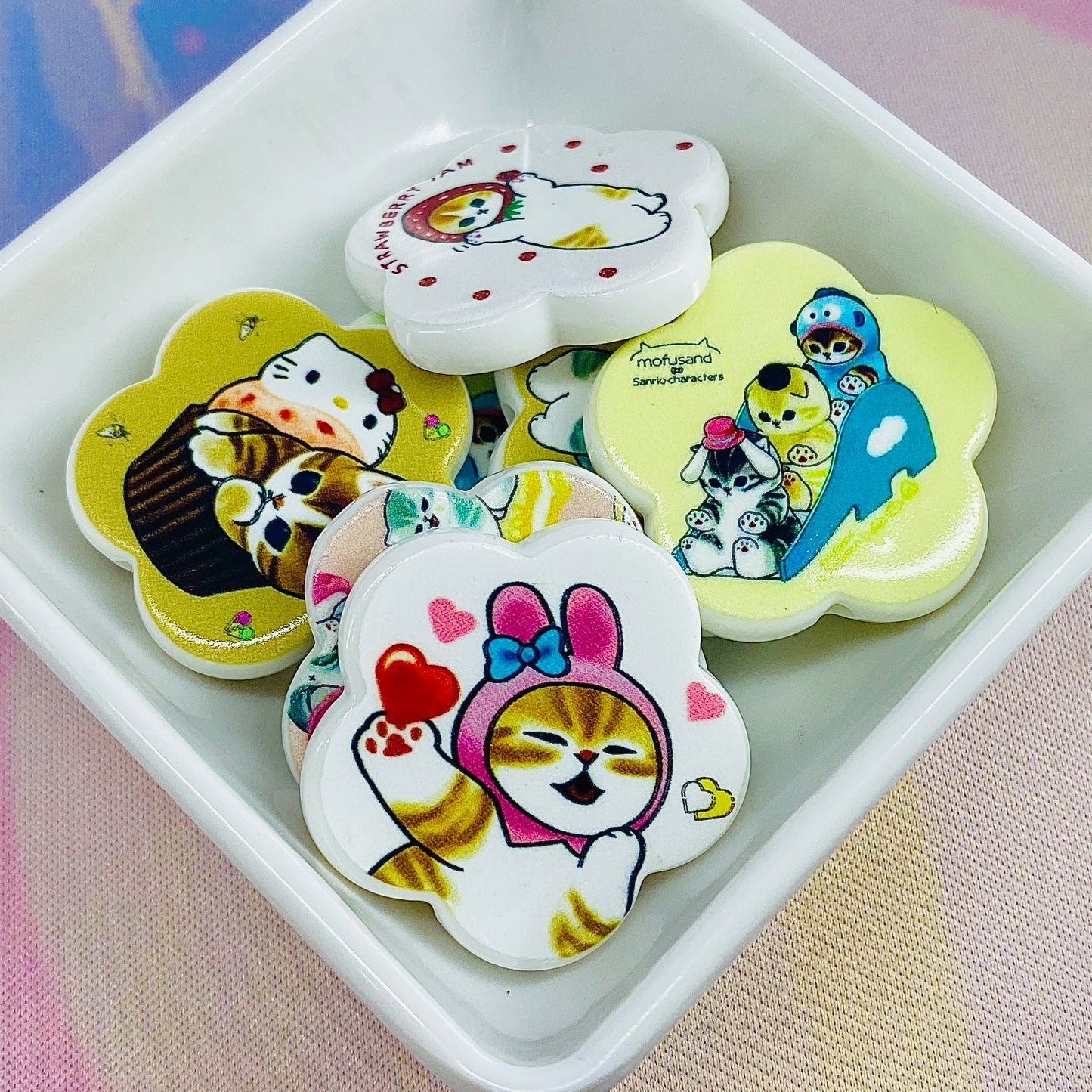 Pack of 7 Mofusand Flower Shaped Cat Beads