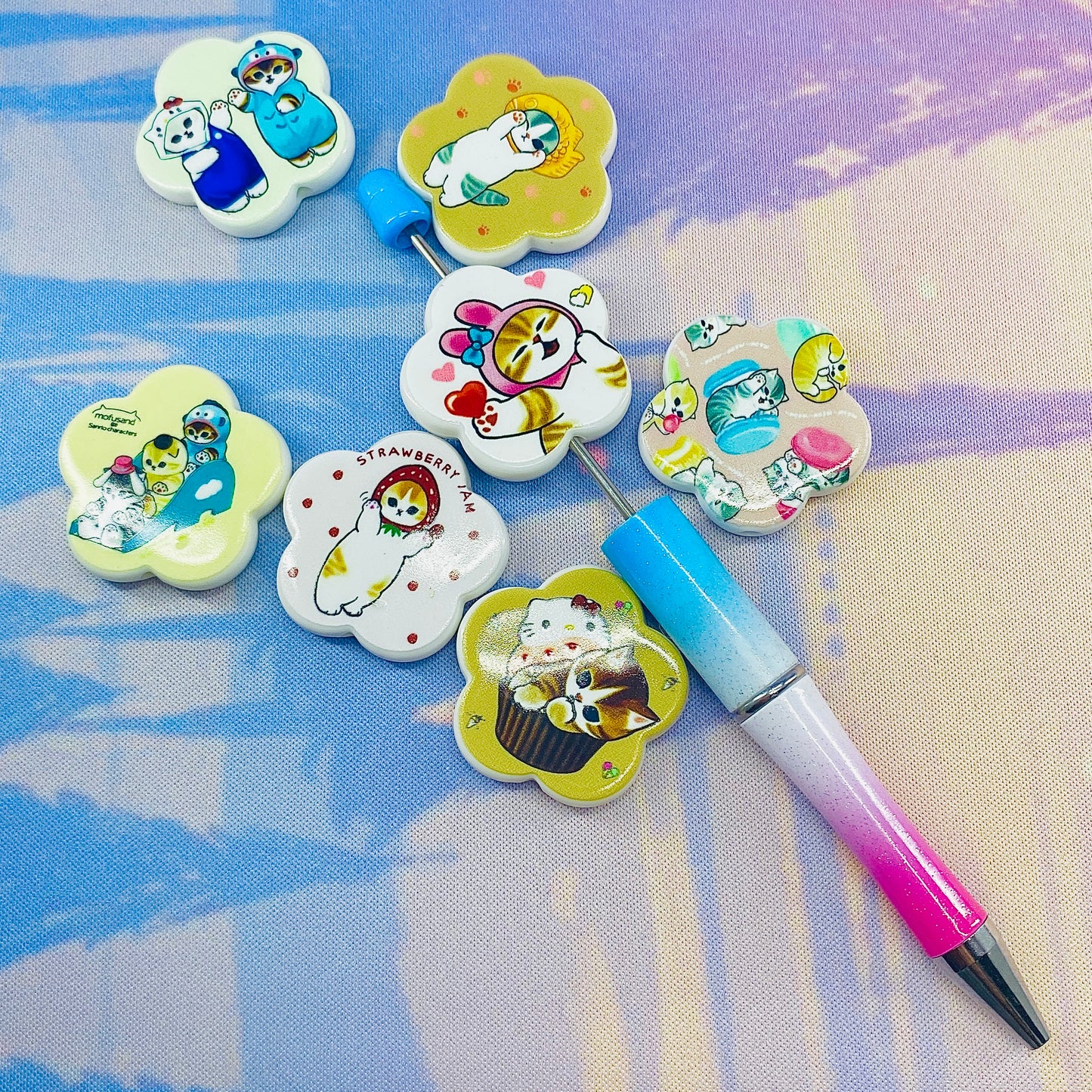 Pack of 7 Mofusand Flower Shaped Cat Beads