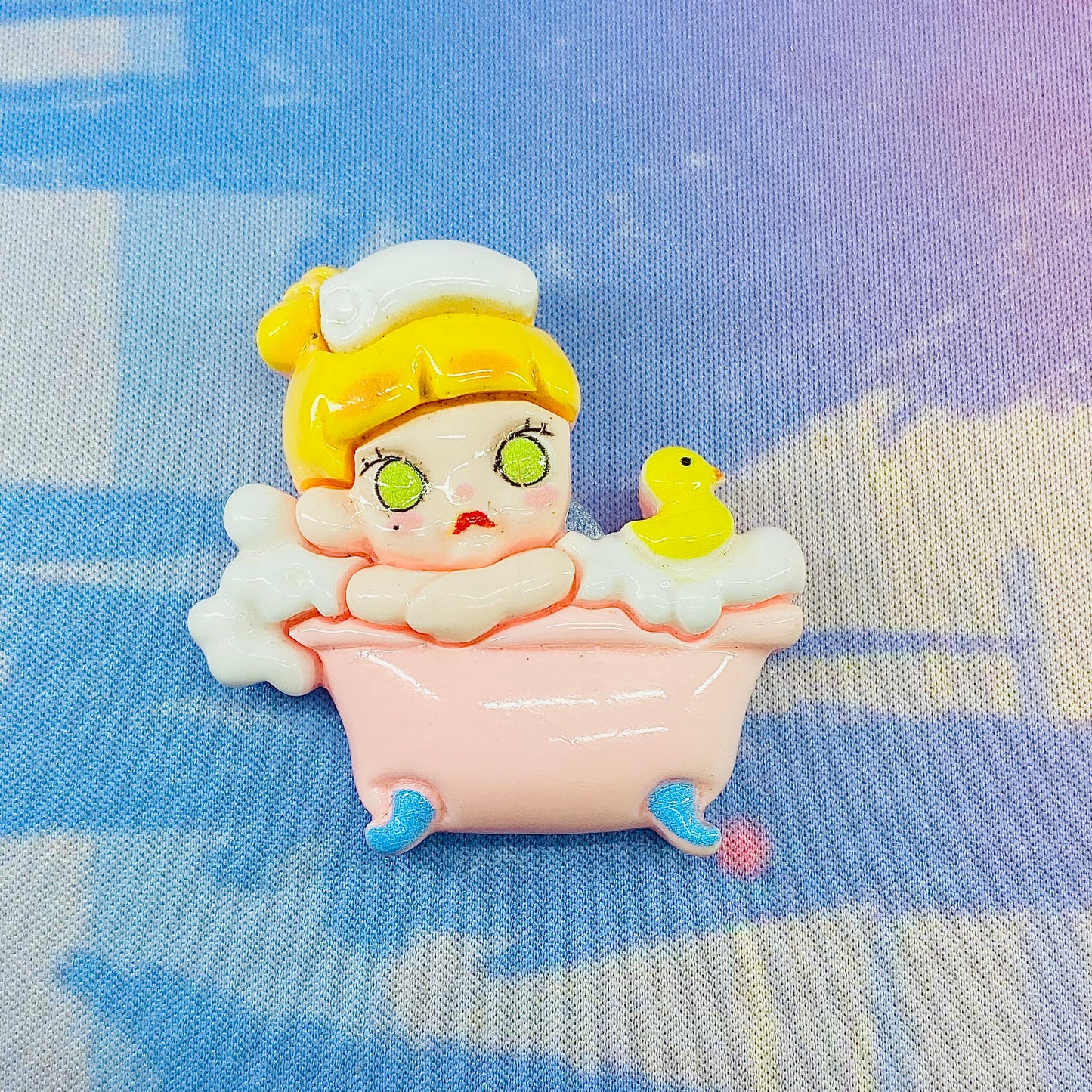 Cute Kawaii Molly Bubble Bath Large Flatback Charm