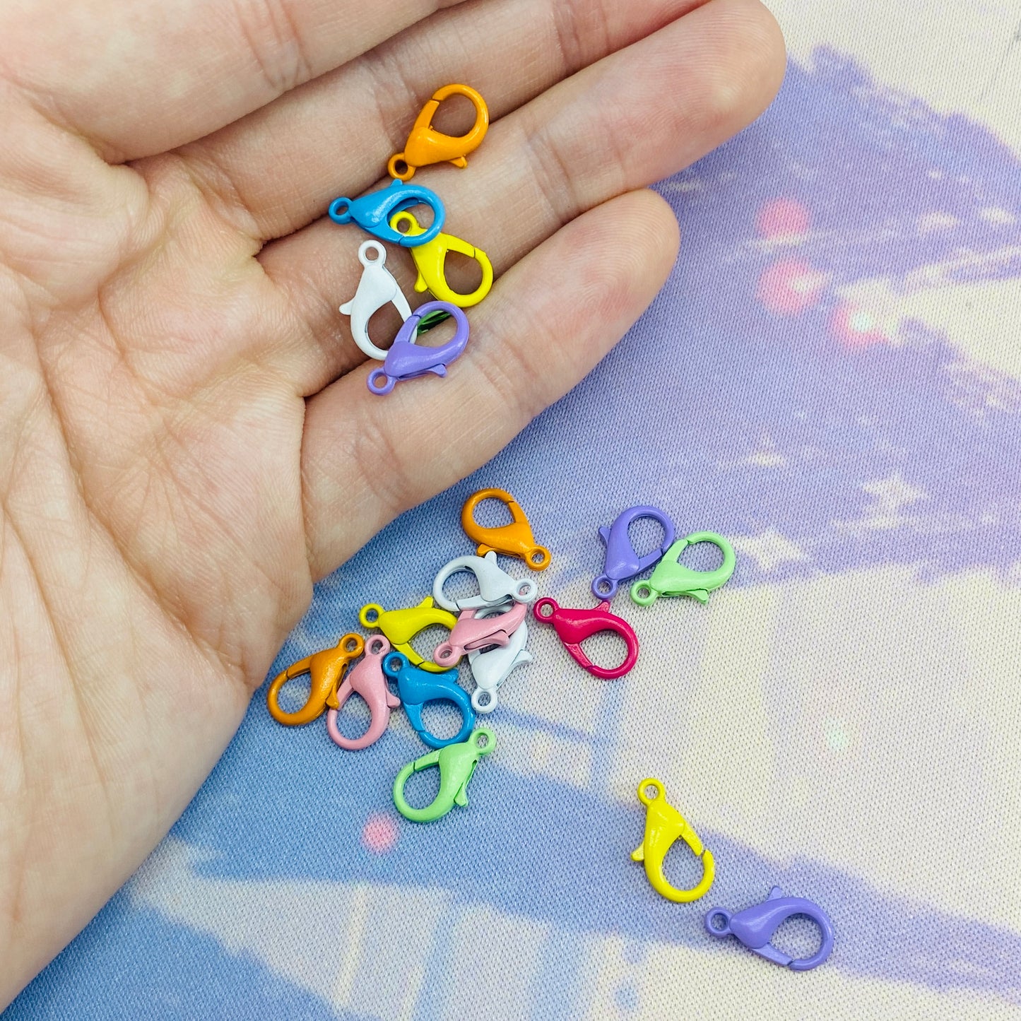 Pack of 20 Lobster Clasps, Metal Base