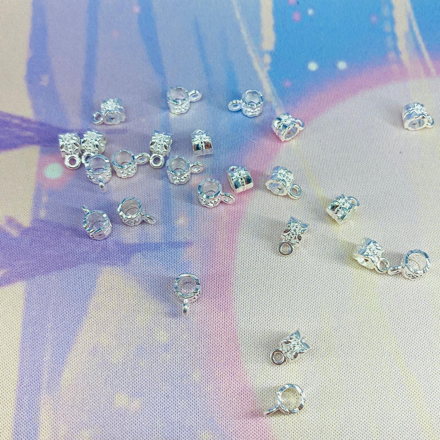 Pack of 25 Metal Pendant Spacers with Loop