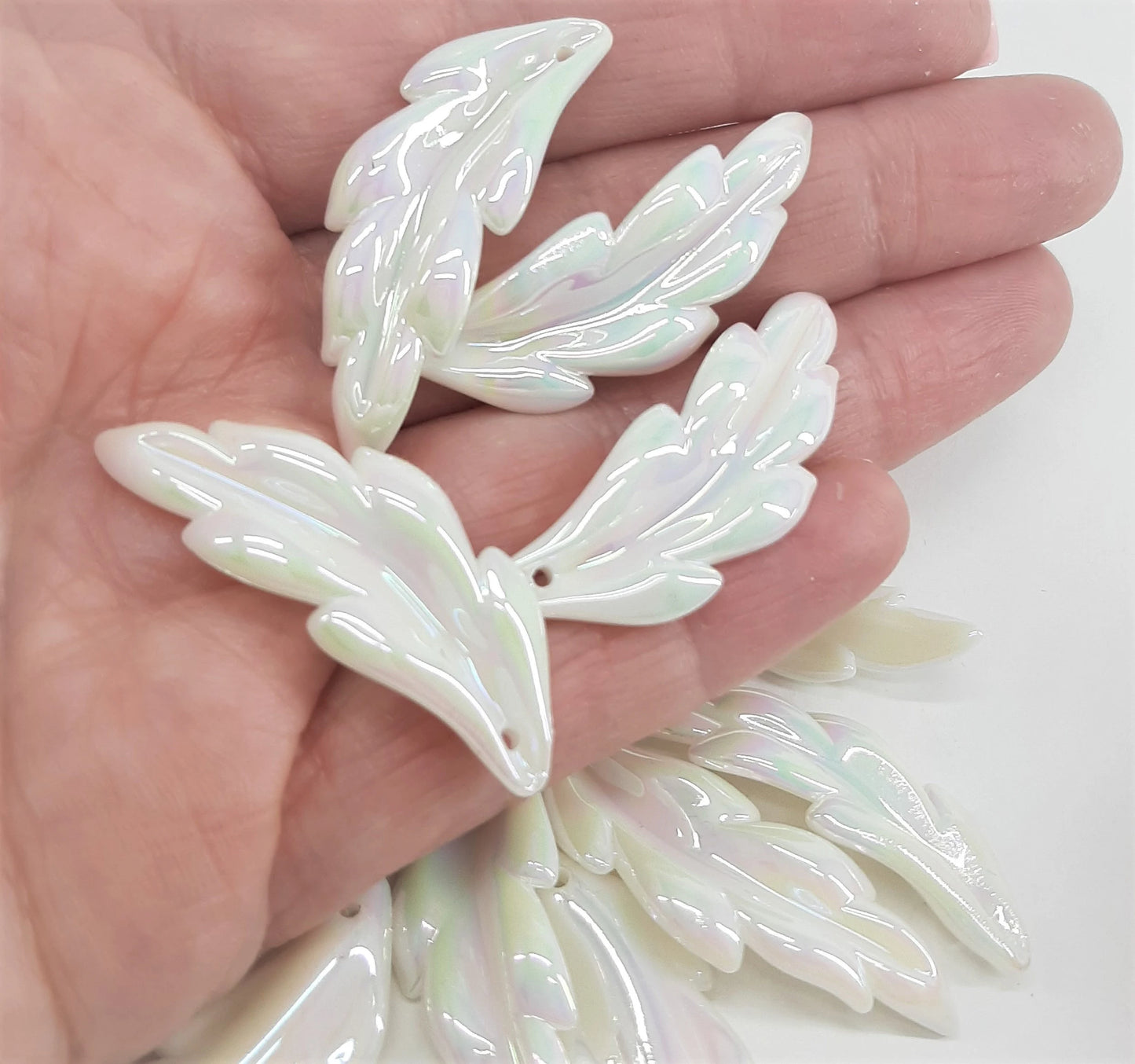 WHITE AB ACRYLIC LARGE LEAF BEADS