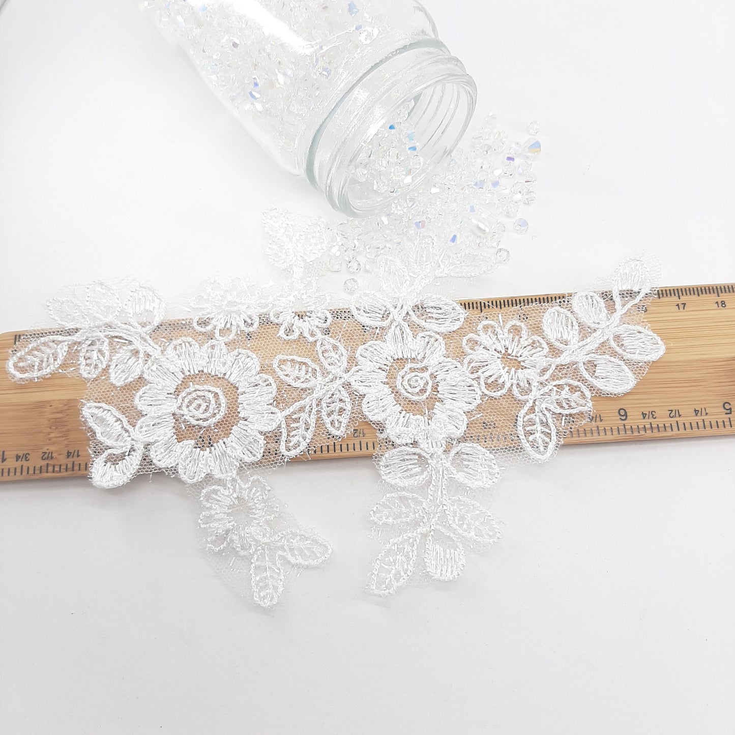 FLORAL LACE APPLIQUE