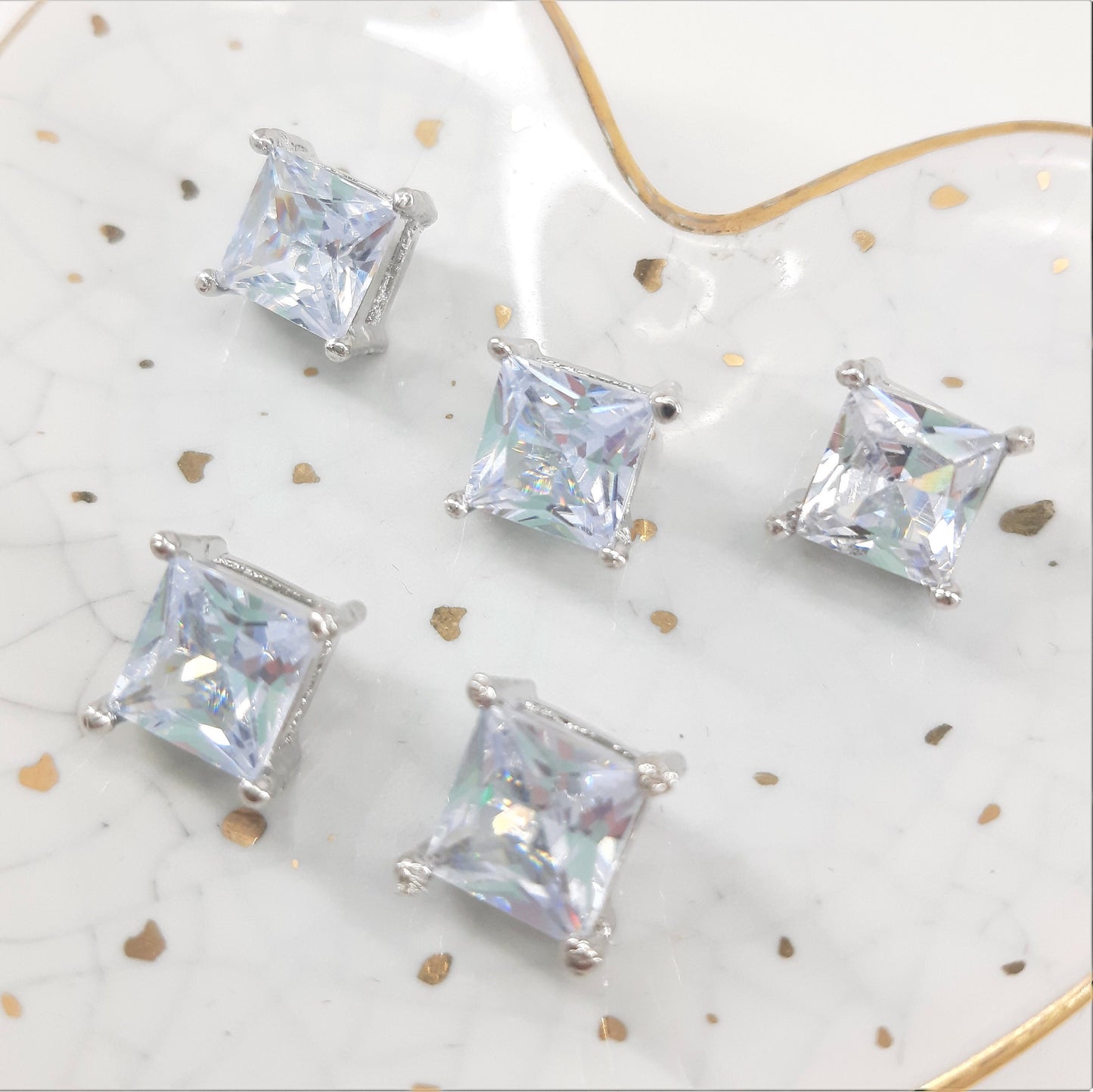 SQUARE CRYSTAL SHANK BUTTONS